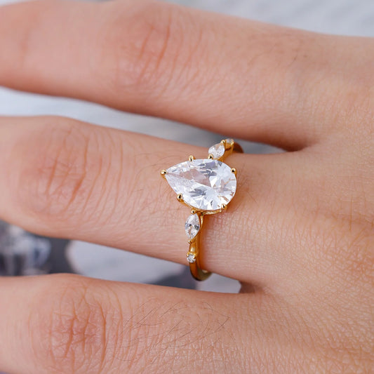 S925 Sterling Silver 2CT Teardrop Moissanite Ring Unisex