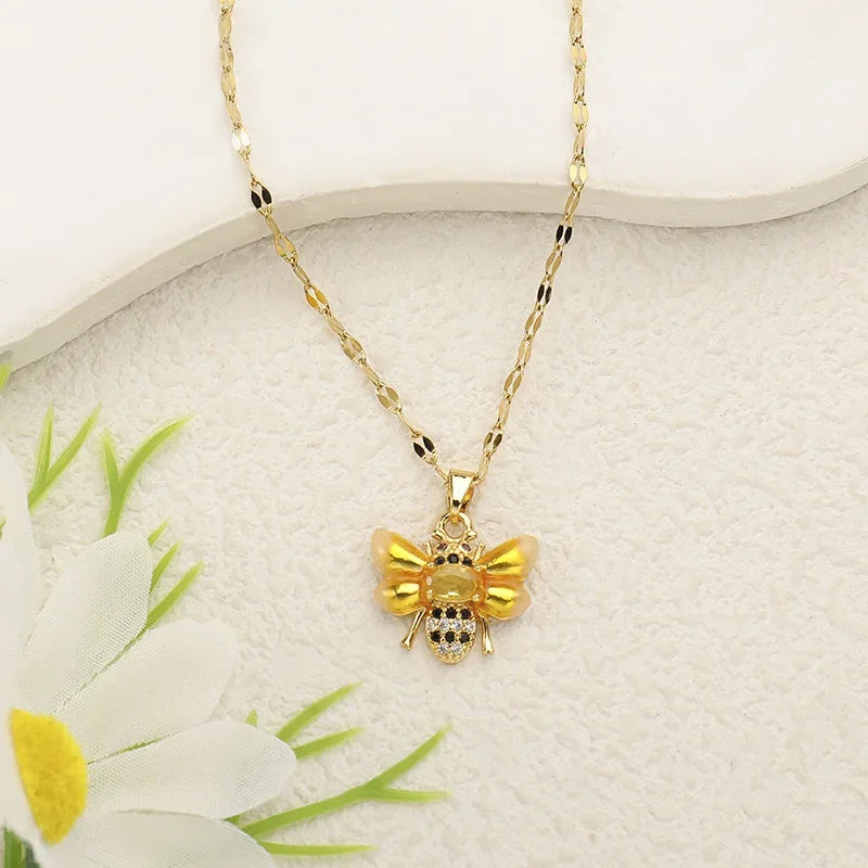 NONECN Copper Plated Zirconia Bee Pendant Necklace