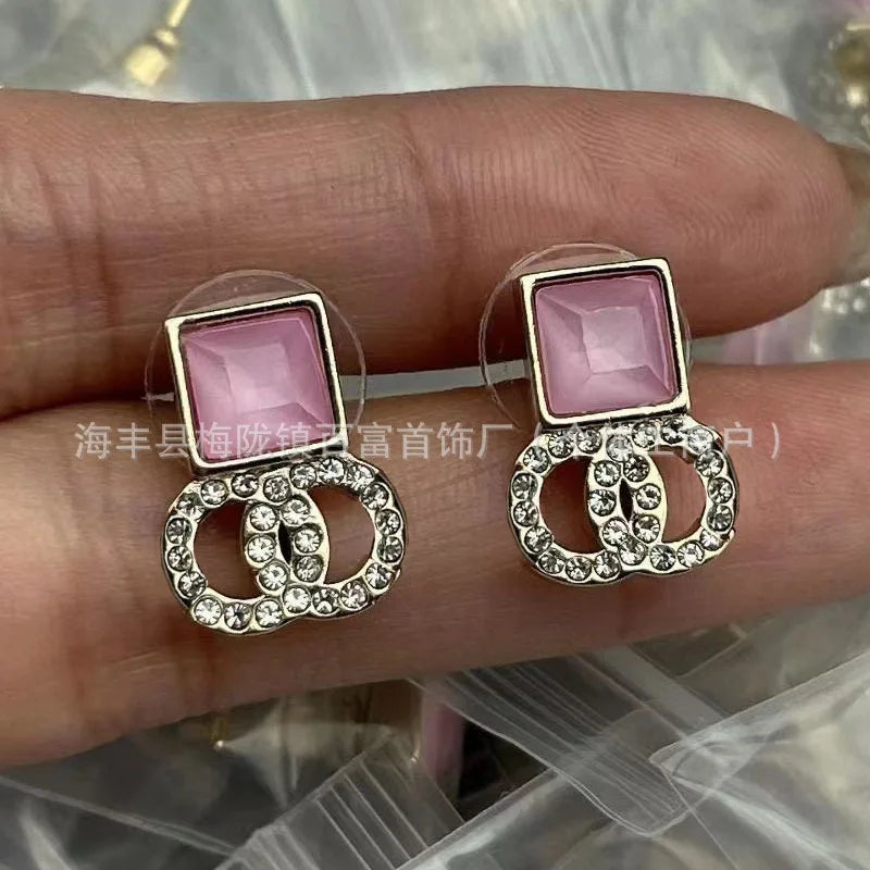 Double C Peach Heart Diamonds Retro Stud Earrings Versatile