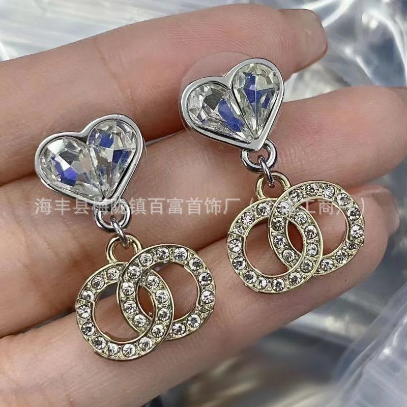 Double C Peach Heart Diamonds Retro Stud Earrings Versatile