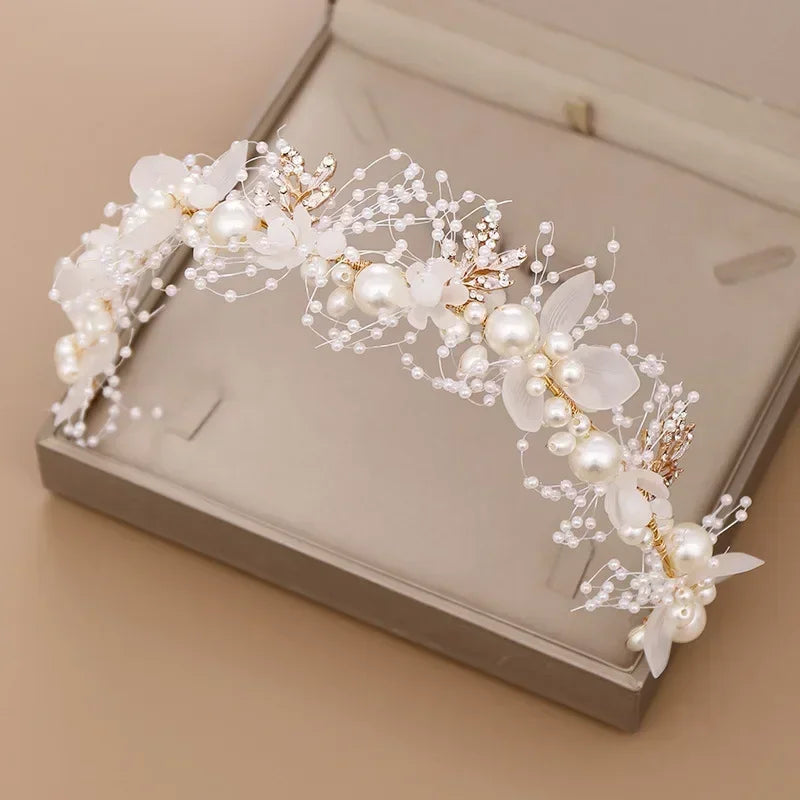 DIAMRI Pearl Flower Crown Bridal Headpiece Boho Hair Accessory