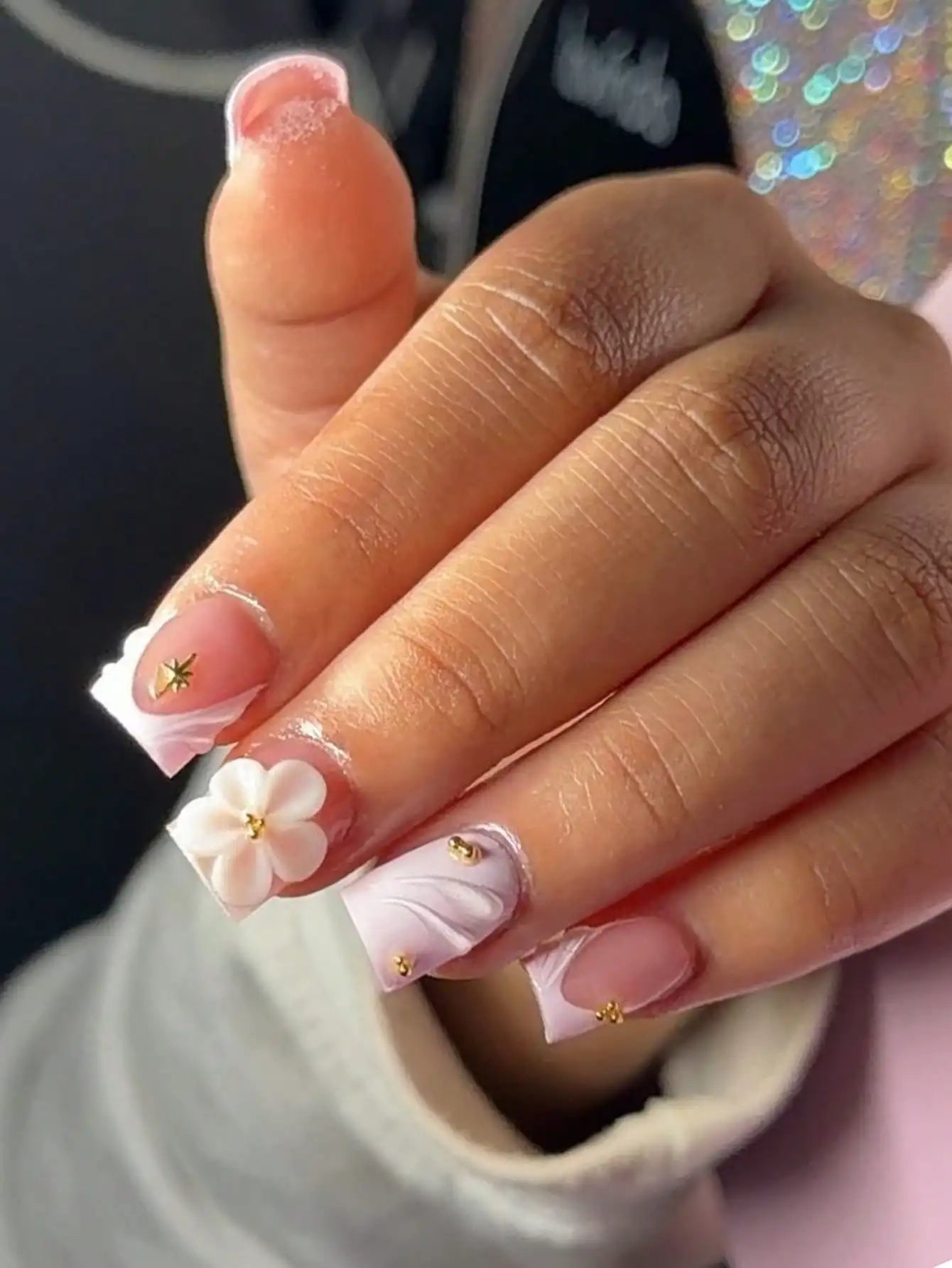 24Pcs Short Square French Flower Acrylic Press On Nails