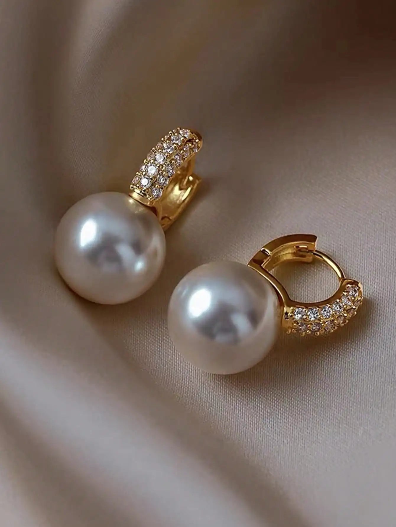 Elegant Faux Pearl Rhinestone Hoop Earrings For Women Copper Alloy
