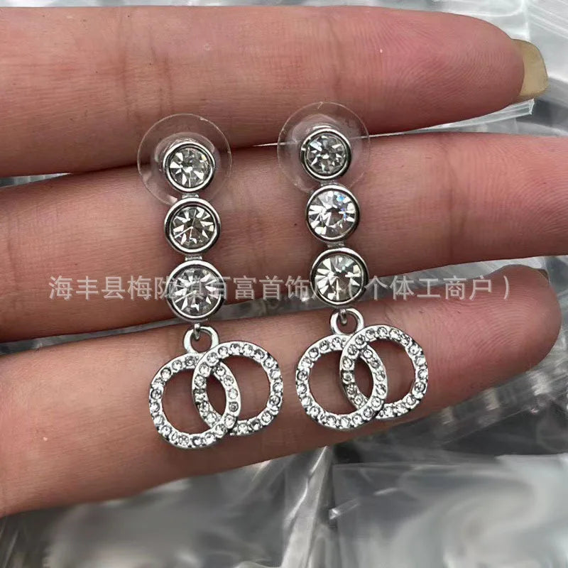 Double C Peach Heart Diamonds Retro Stud Earrings Versatile