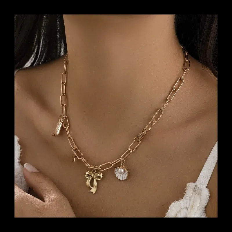 NONECN Fashion Bow Scallop Chain Necklace With Imitation Pearl