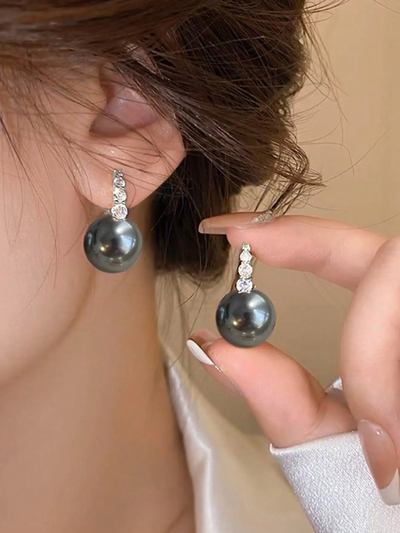 Elegant Faux Pearl Rhinestone Hoop Earrings For Women Copper Alloy